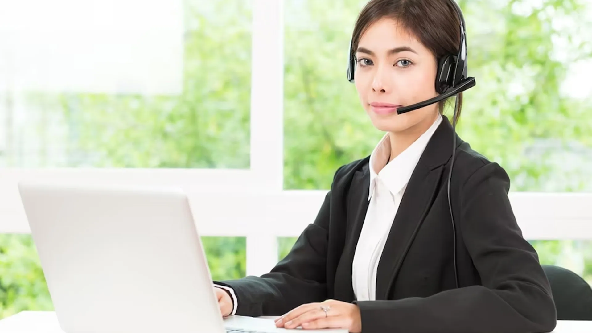 Đội ngũ hỗ trợ khách hàng kv999 casino sẵn sàng phục vụ